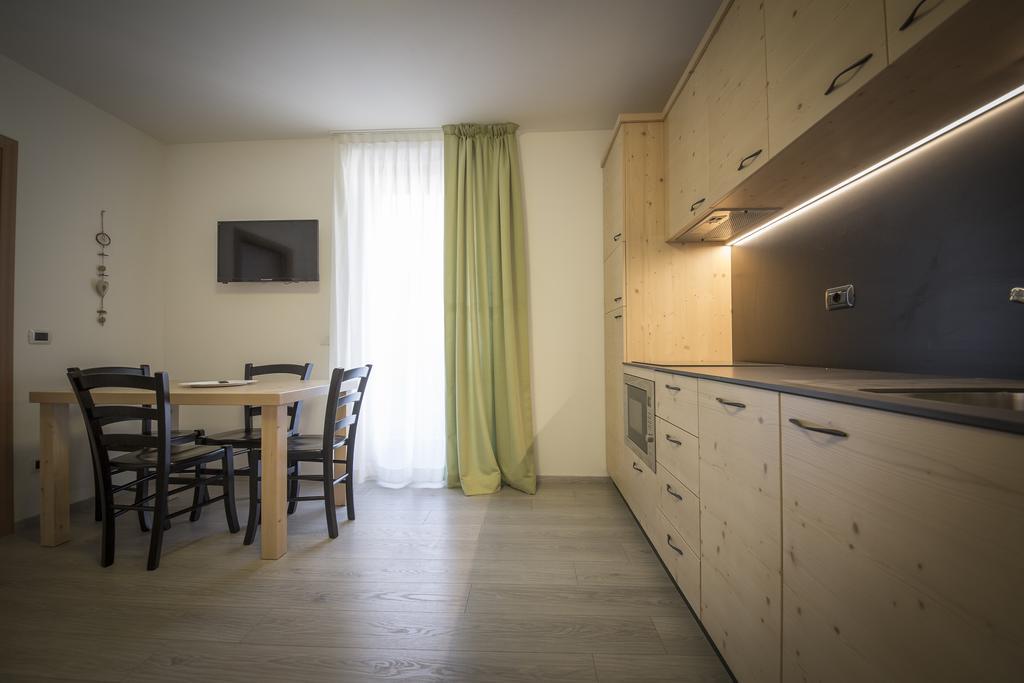Aparthotel Dolomites Living&Relax Commezzadura Ngoại thất bức ảnh