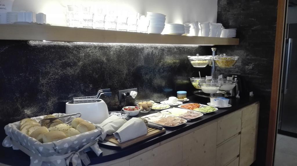 Aparthotel Dolomites Living&Relax Commezzadura Ngoại thất bức ảnh