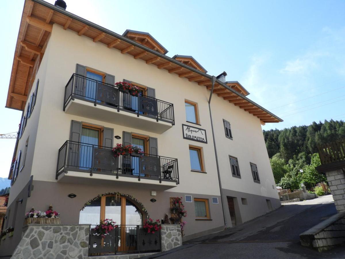 Aparthotel Dolomites Living&Relax Commezzadura Ngoại thất bức ảnh